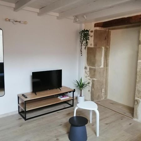 Le Studio D'Emma Apartment โรม็อง-ซูร์-อีแซร์ ภายนอก รูปภาพ