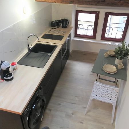 Le Studio D'Emma Apartment โรม็อง-ซูร์-อีแซร์ ภายนอก รูปภาพ