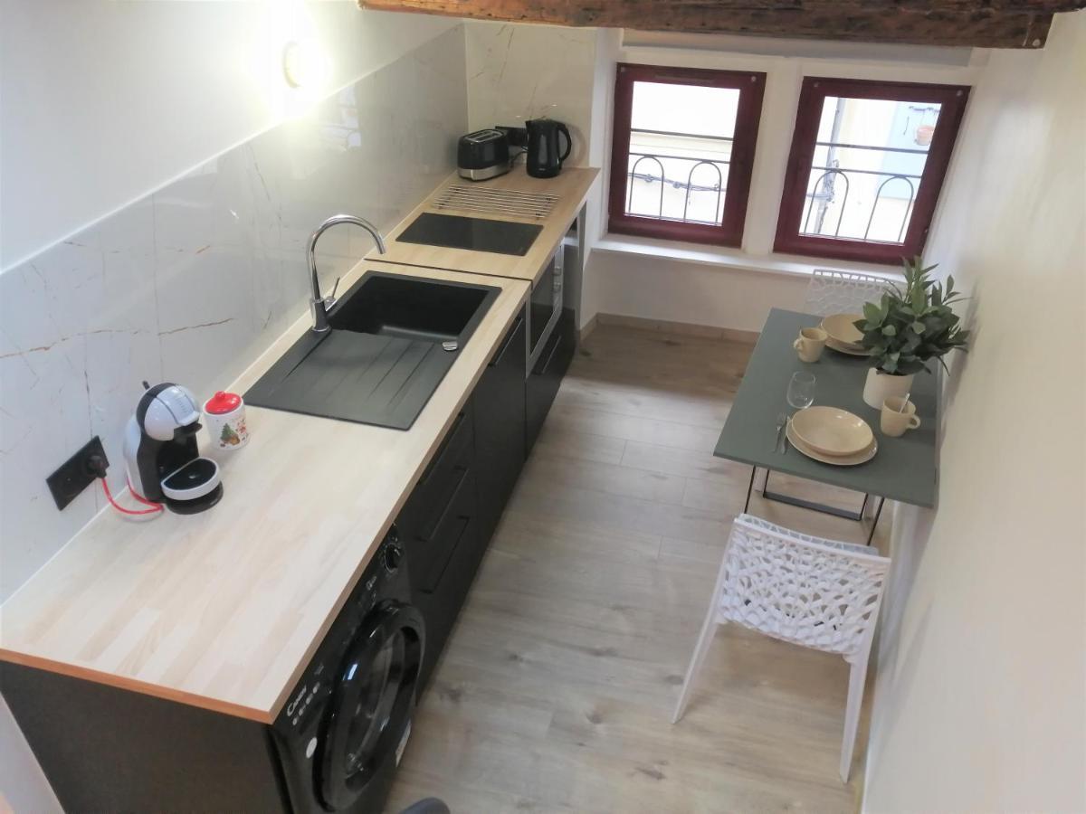 Le Studio D'Emma Apartment โรม็อง-ซูร์-อีแซร์ ภายนอก รูปภาพ